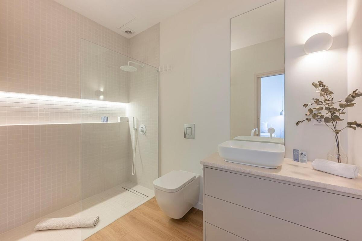 Stunning Penthouse With Terrace, Sea View And Parking Apartment