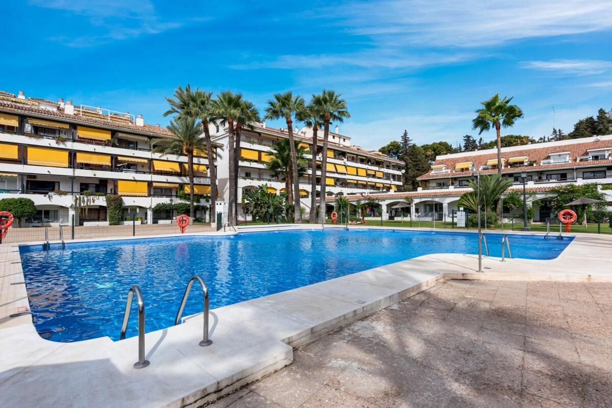 Stunning Penthouse With Terrace, Sea View And Parking Apartment Marbella
