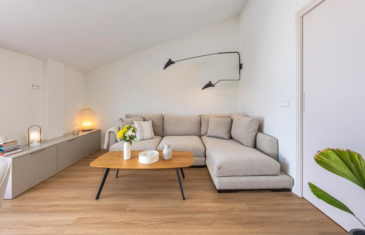 Stunning Penthouse With Terrace, Sea View And Parking