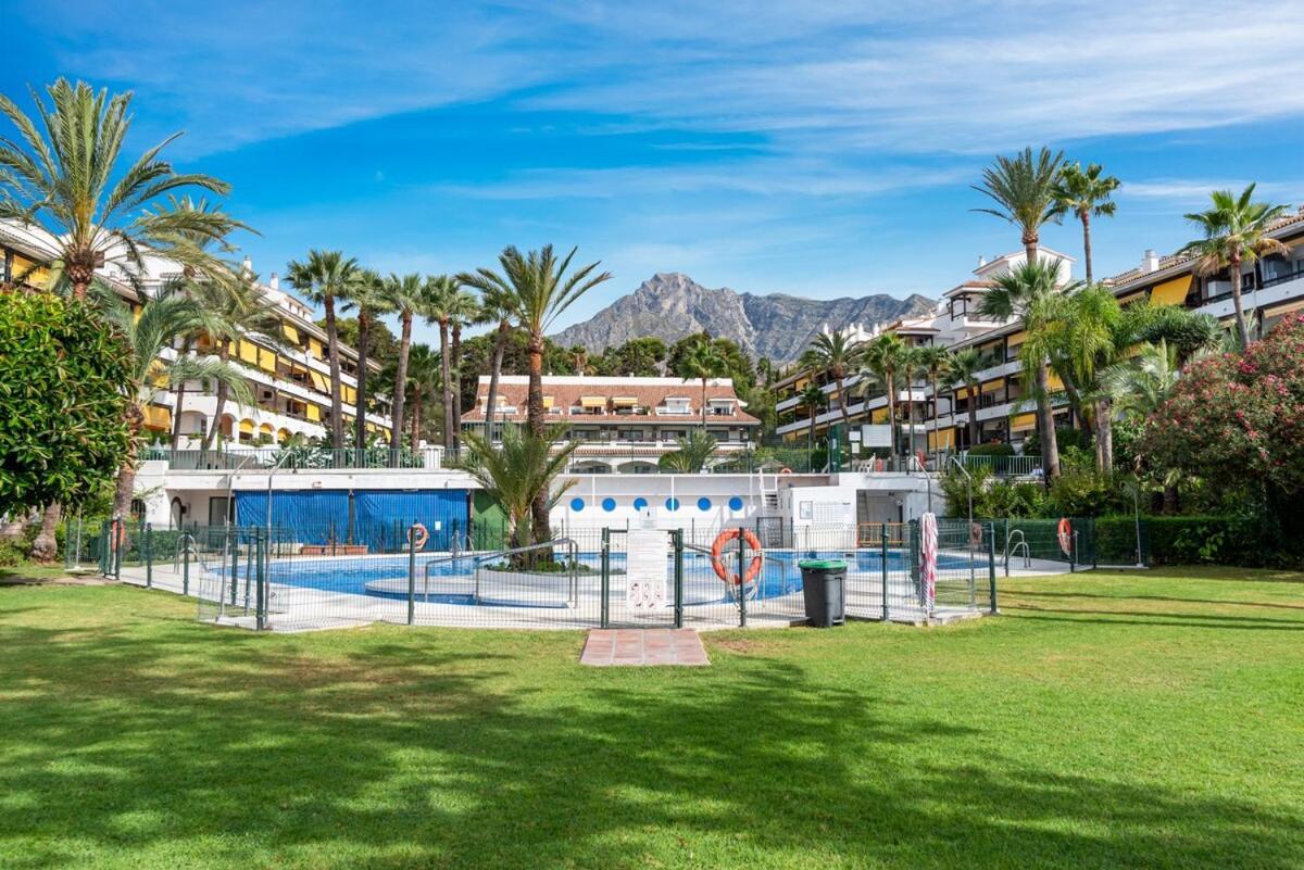 Apartment Stunning Penthouse With Terrace, Sea View And Parking Marbella