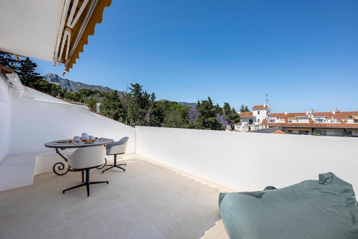 Stunning Penthouse With Terrace, Sea View And Parking