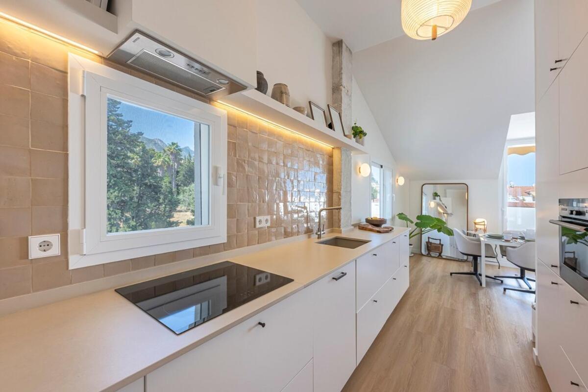 Stunning Penthouse With Terrace, Sea View And Parking *